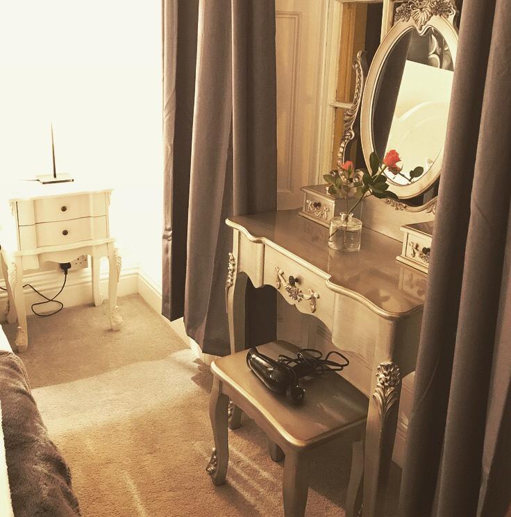 Wansford Country Lounge B&B ภายนอก รูปภาพ