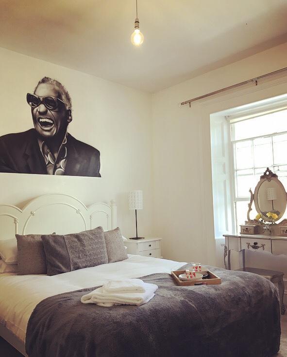 Wansford Country Lounge B&B ภายนอก รูปภาพ