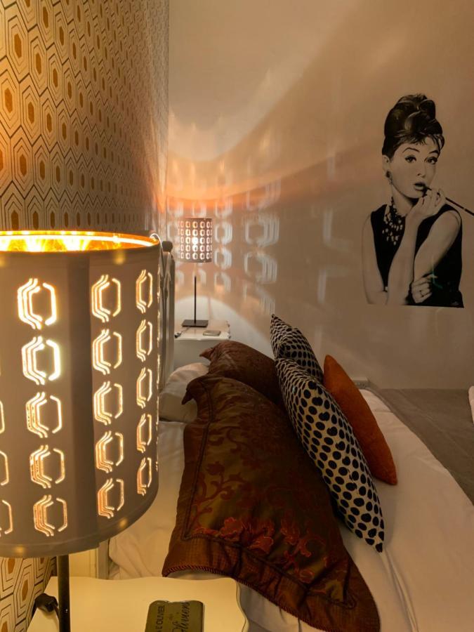 Wansford Country Lounge B&B ภายนอก รูปภาพ